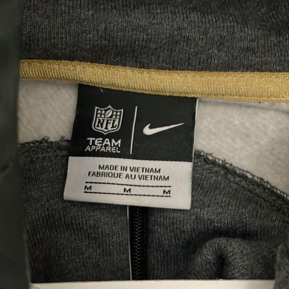 Nike Dallas Cowboys team hoodie - Picture 3 of 5